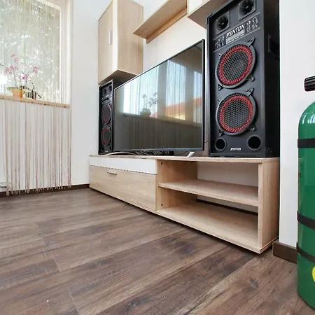 Apartman Anka شقة بيبينيا