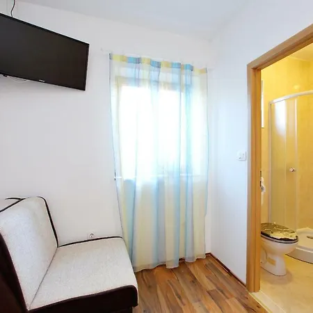 شقة Apartman Anka *