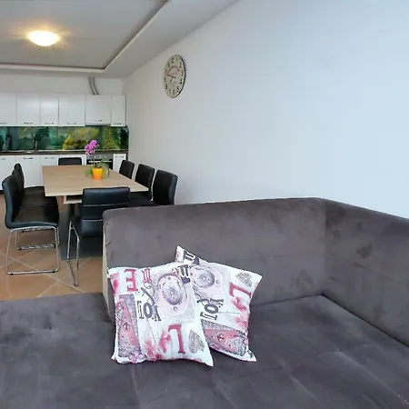 شقة Apartman Anka بيبينيا